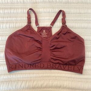 Sublime Hands-Free Pumping & Nursing Sports Bra